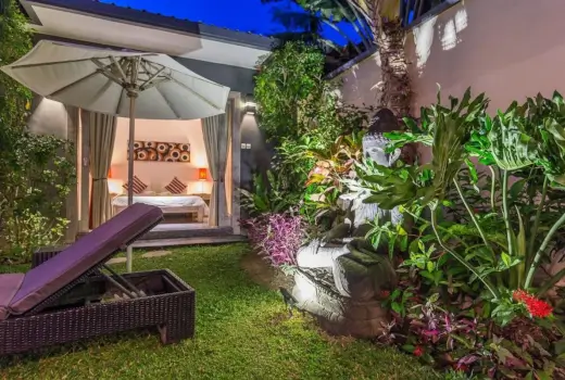 Gartenbereich Villa Nuri Merah