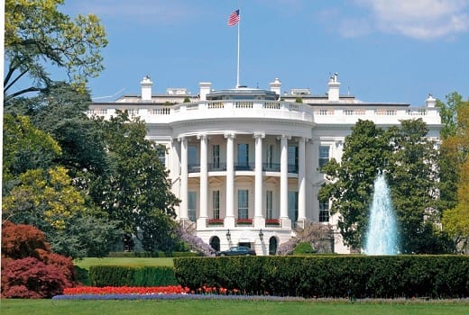 Blick auf Weiße Haus in Washington D.C.