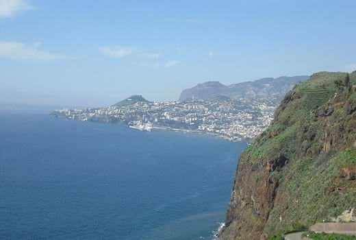 Blick auf Hafen Funchal